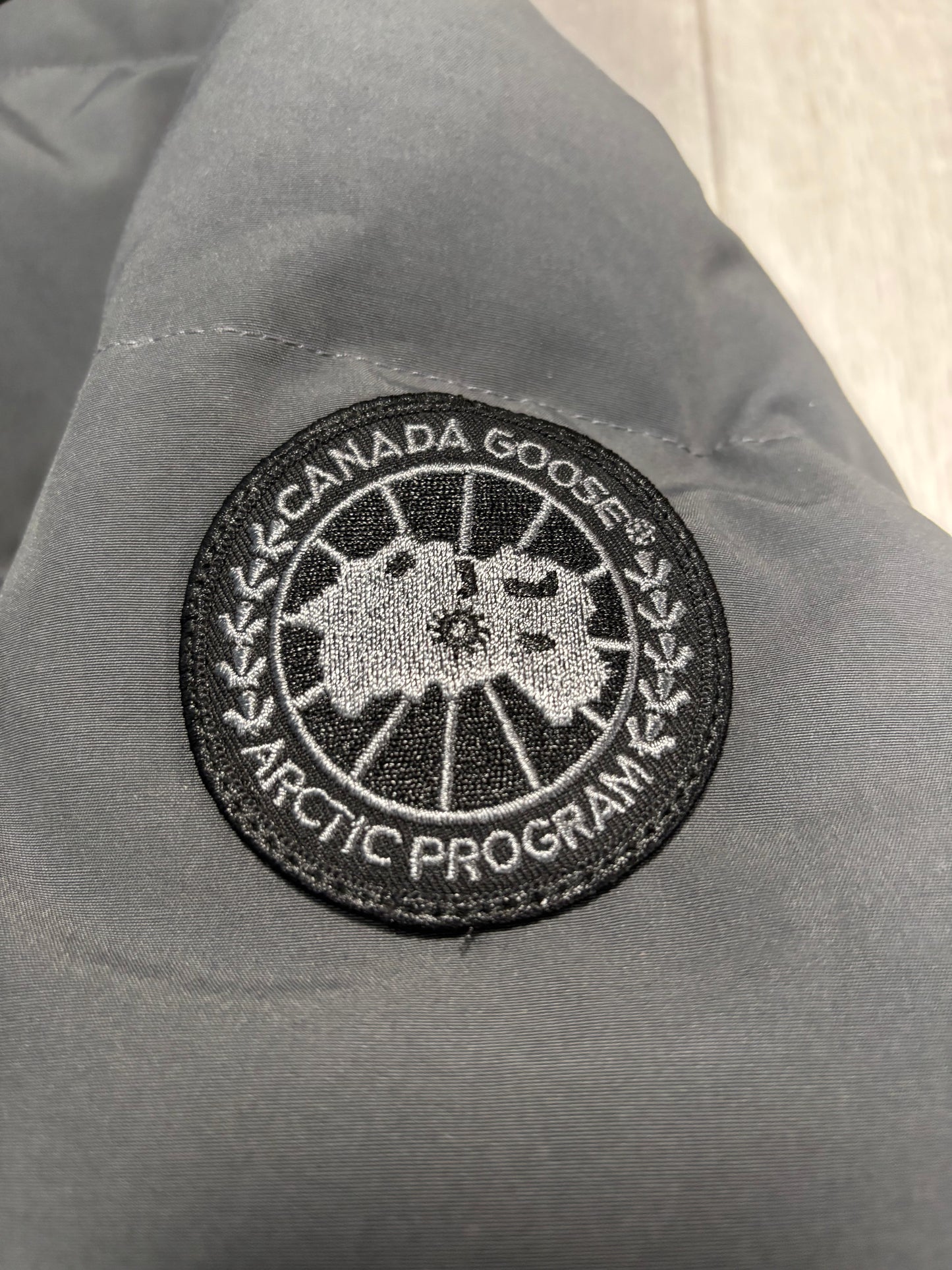 Canada Goose Black Badge Graphite Emory Parka (S)