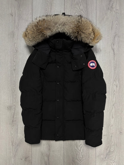 Canada Goose Black Wyndham Parka (M)