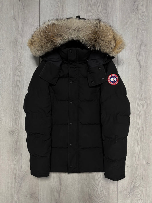Canada Goose Black Wyndham Parka (M)
