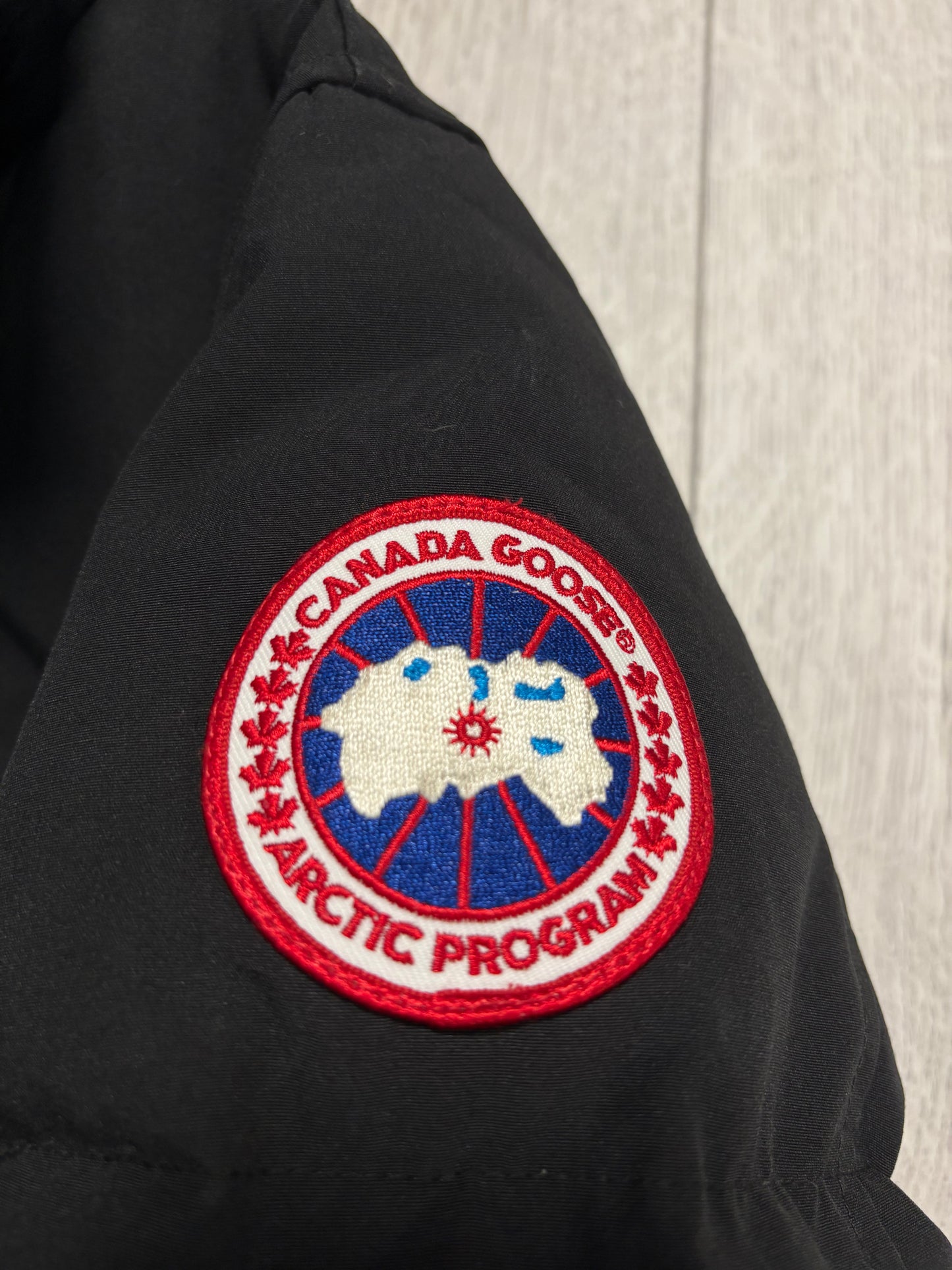 Canada Goose Black MacMillan Parka (L)