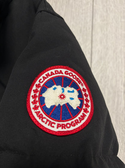 Canada Goose Black MacMillan Parka (L)