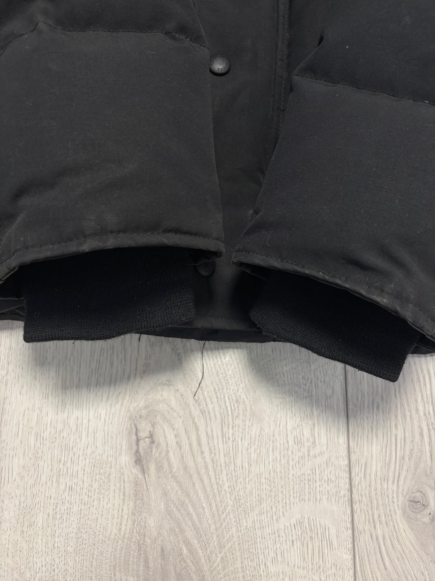 Canada Goose Black Badge Wyndham Parka (XL)