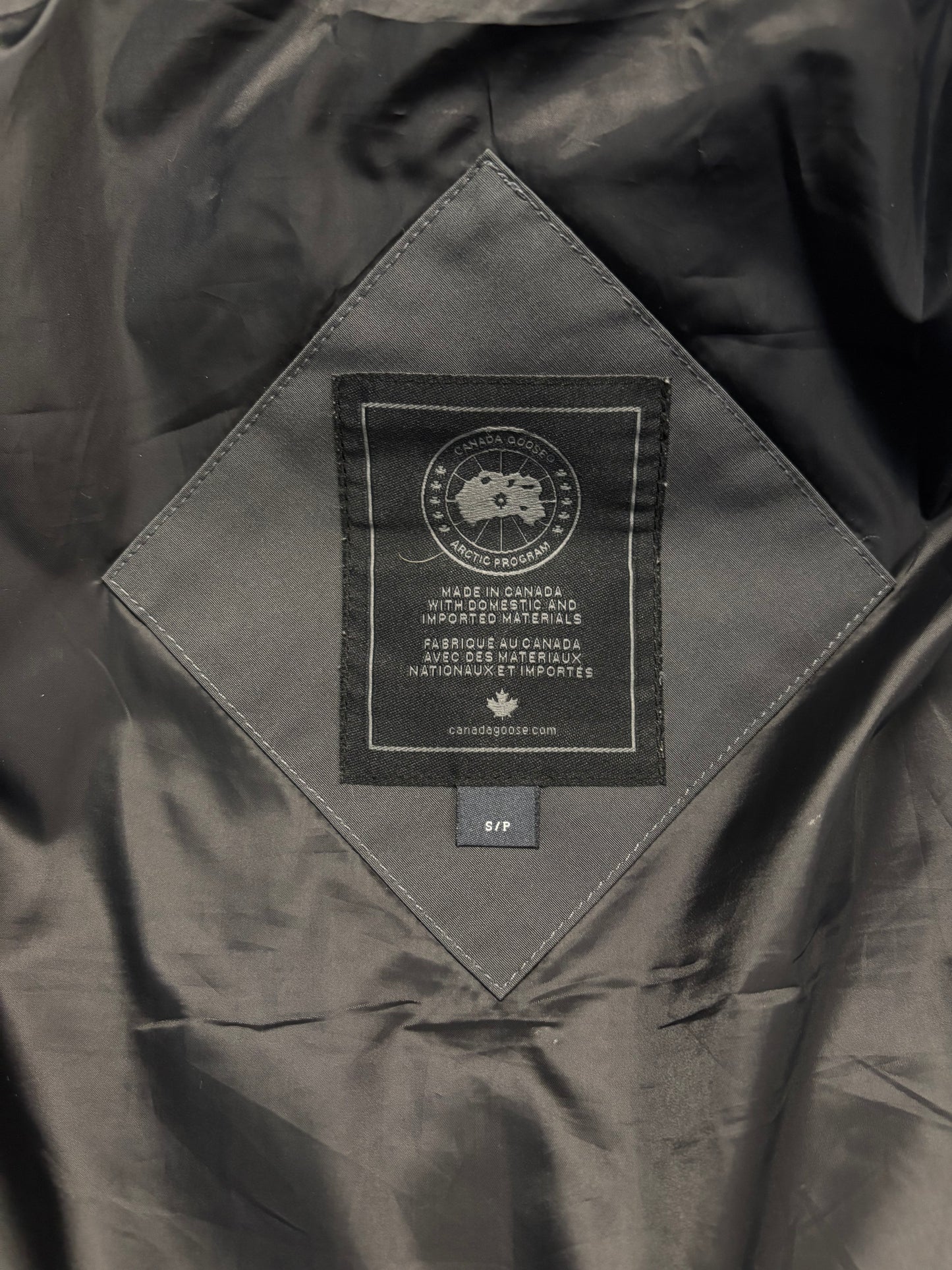 Canada Goose Black Badge Graphite Emory Parka (S)