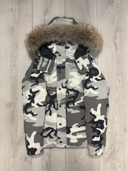Canada Goose Snow Camo Black Badge Wyndham Parka (S)
