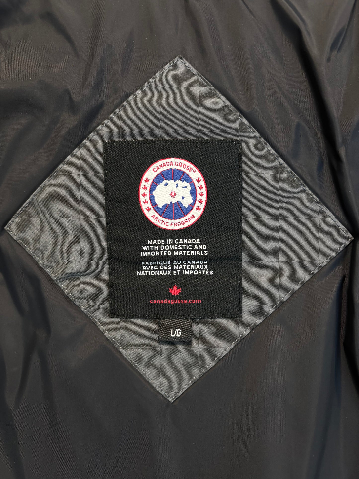 Canada Goose Graphite Wyndham Parka (L)