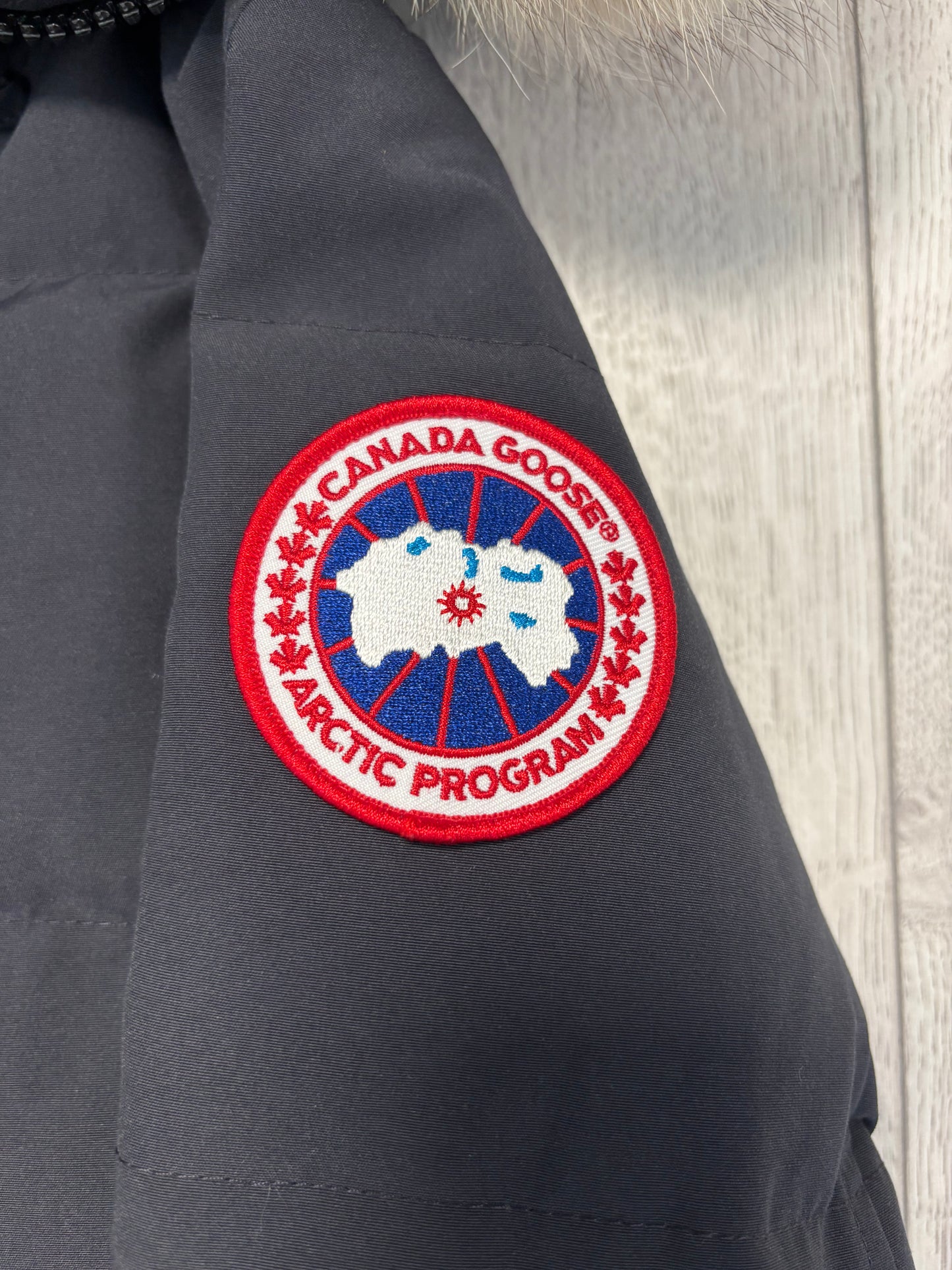 Canada Goose Navy Shelburne Women’s Parka (S)