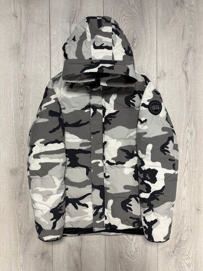 Canada Goose Snow Camo Macmillan Parka (L)