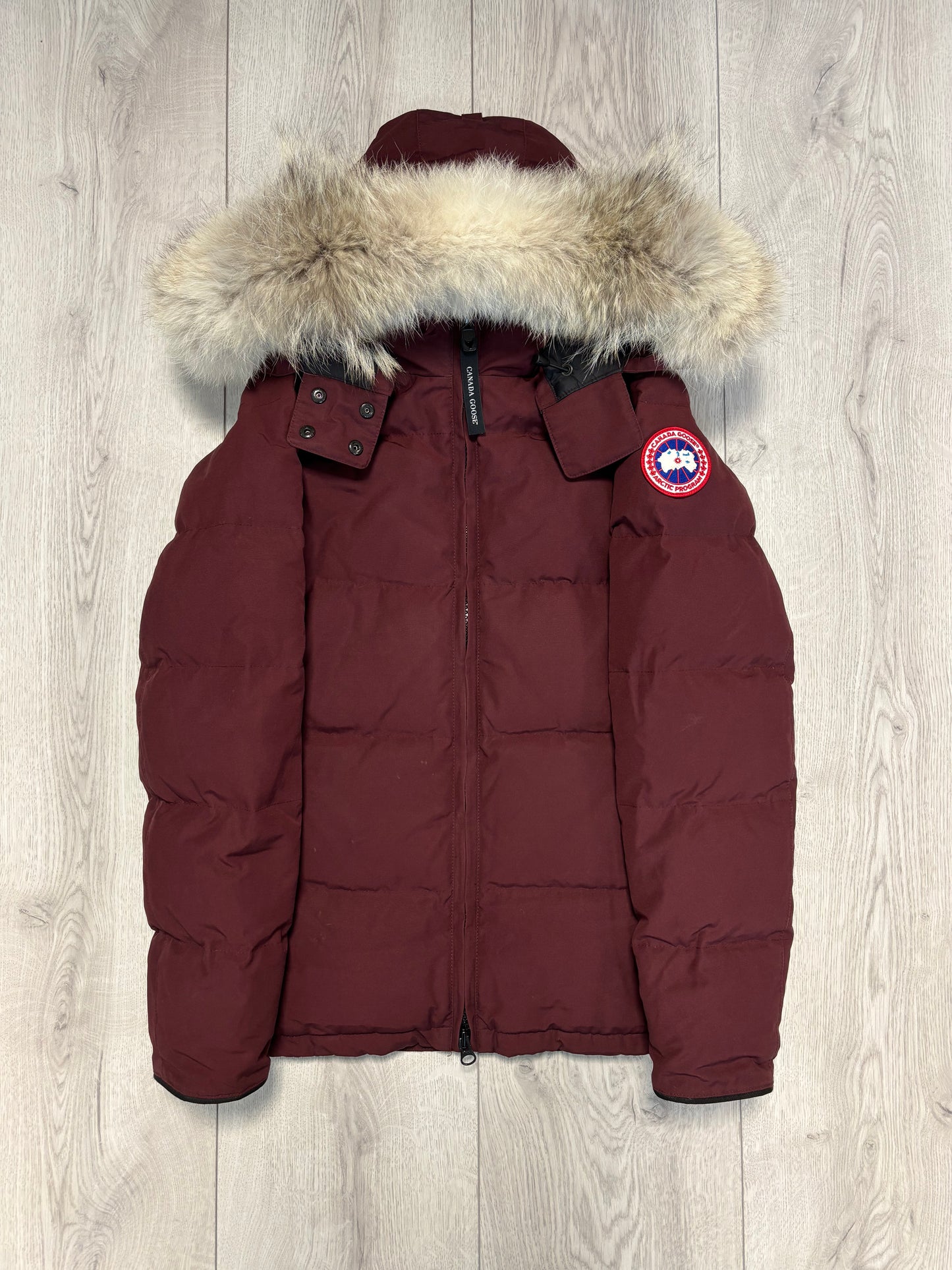 Canada Goose Plum Burgundy Chelsea Women’s Parka (L)