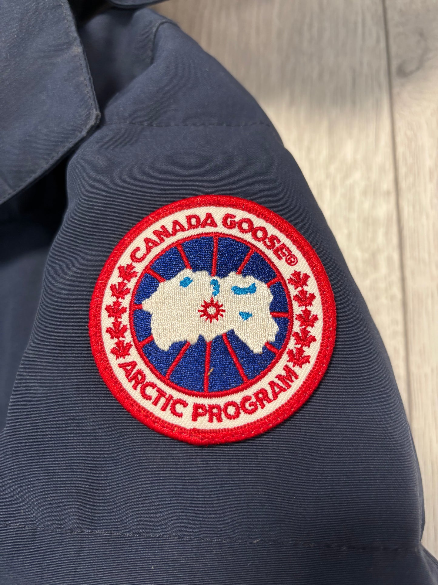 Canada Goose Navy Chelsea Women’s Parka (S)