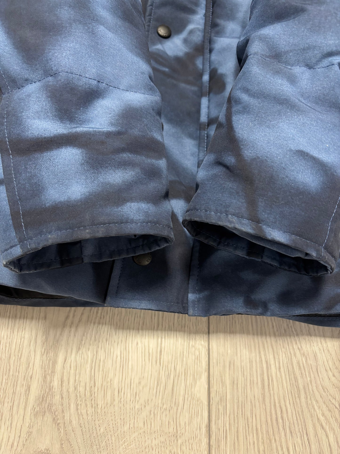 Canada Goose Blue Abstract Wyndham Parka (XS)