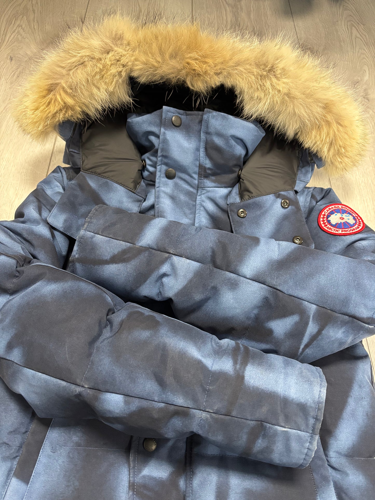 Canada Goose Blue Abstract Wyndham Parka (XS)
