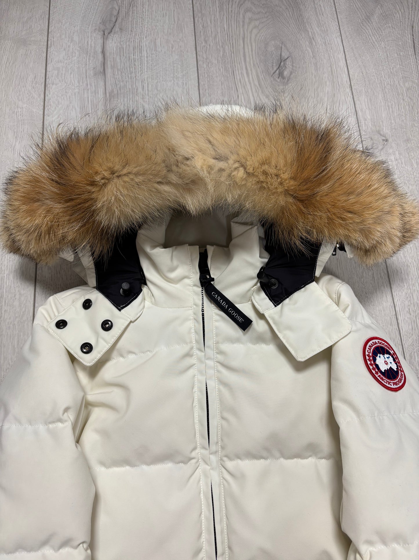 Canada Goose White Chelsea Women’s Parka