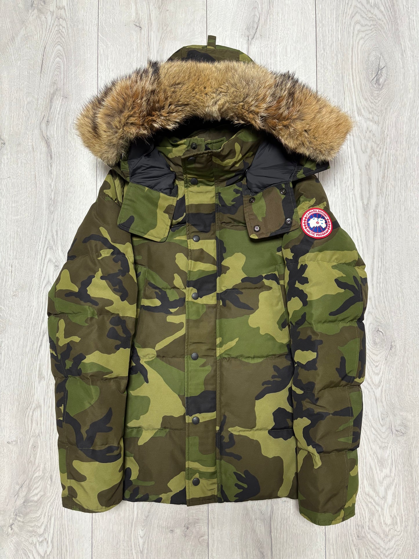 Canada Goos Green Camo Wyndham Parka
