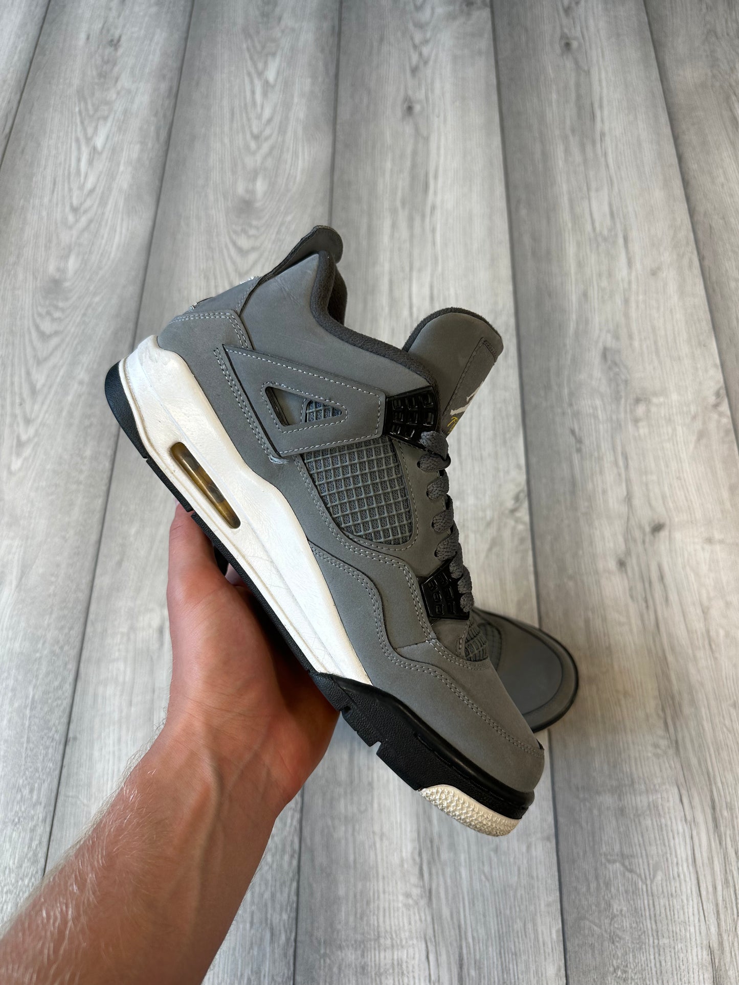 Jordan 4 Cool Grey