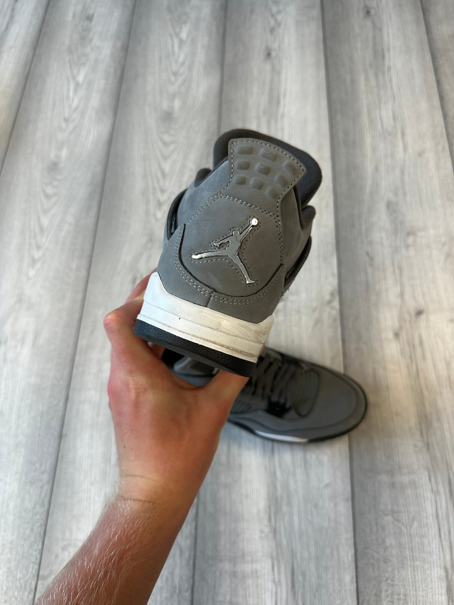 Jordan 4 Cool Grey